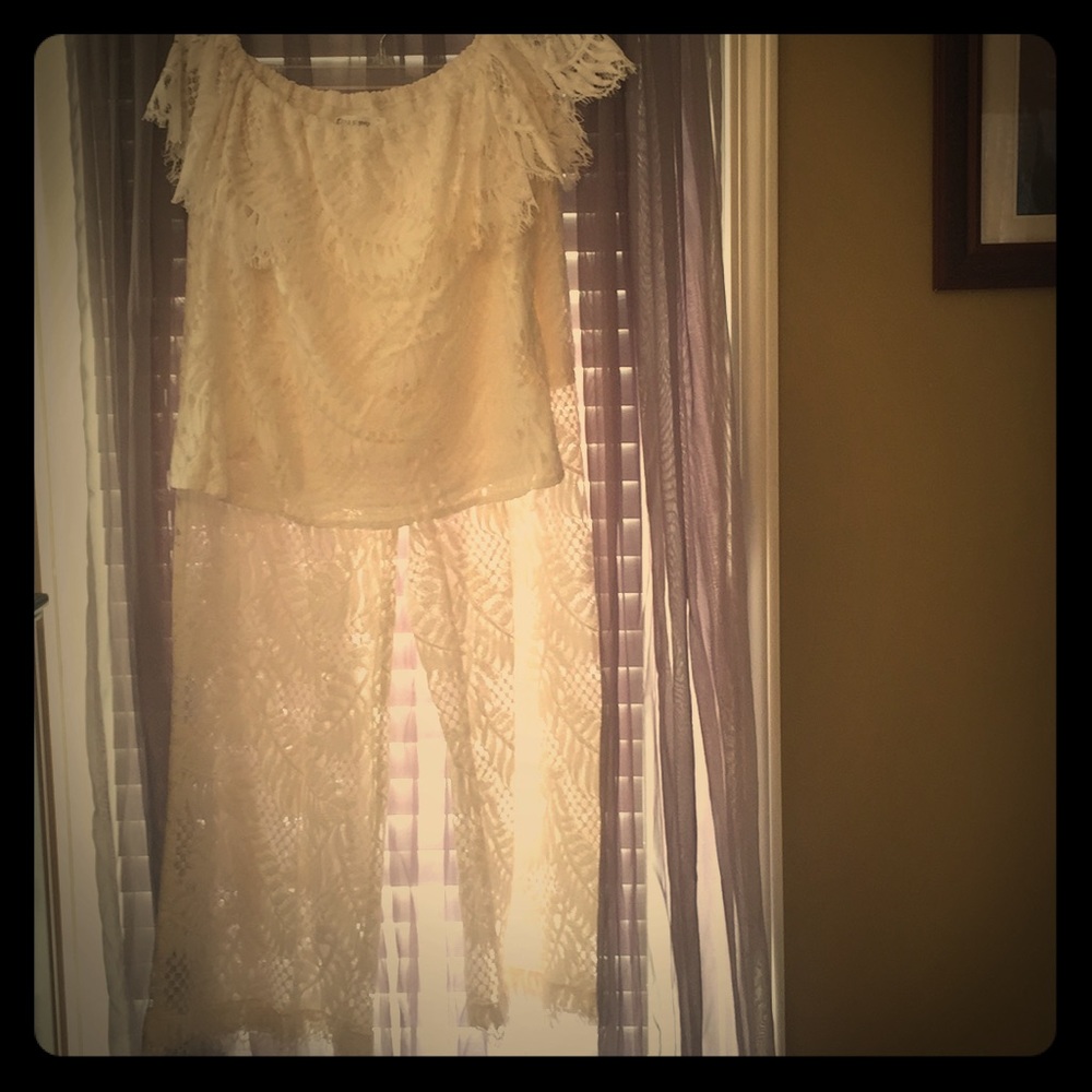 Blouse and pant set